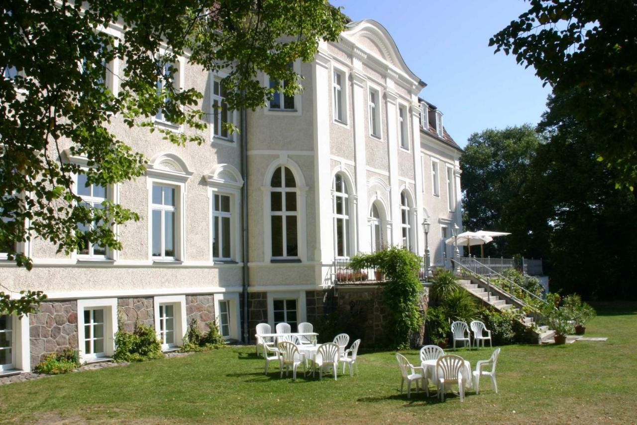 Schloss * Zinzow